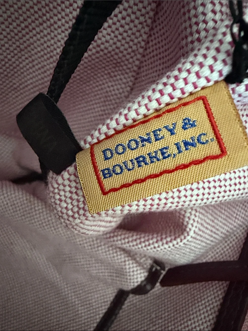 Dooney & Bourke Pebble Logo Lock Large Sac - Plum Wine |